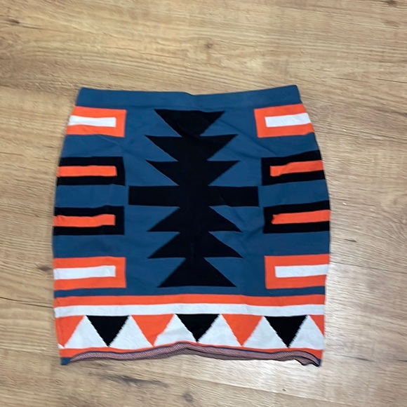 Small Rachel Roy colourful tribal stretchy skirt - Picture 1 of 1